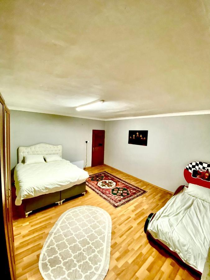 Apartamento Triplex House Near The Airport Arnavutkoy Exterior foto